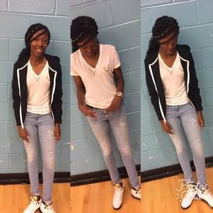 Meet your Posher, Calisa